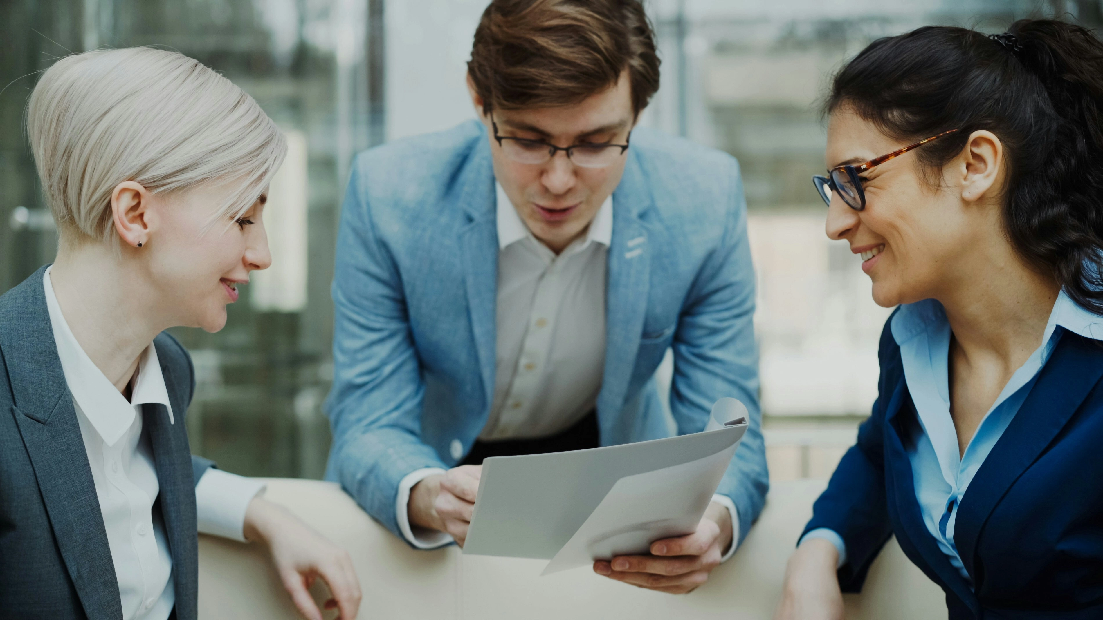 vitaly-gariev-CqKpj9LqvUM-unsplash